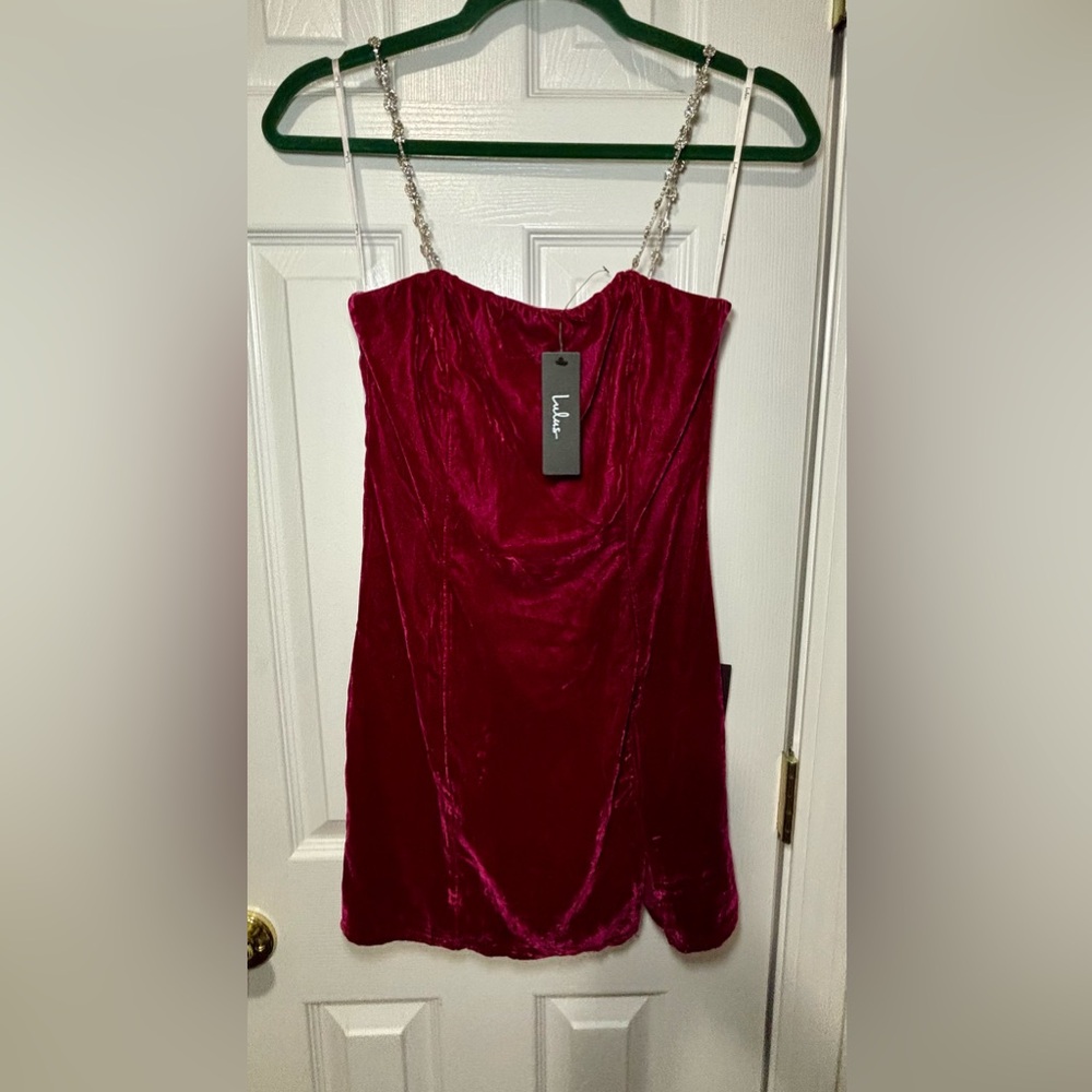 NWT LULUS SZ XS WINE RED VELVET BODYCON MINI DRESS With Rhinestone Straps - Picture 3 of 12